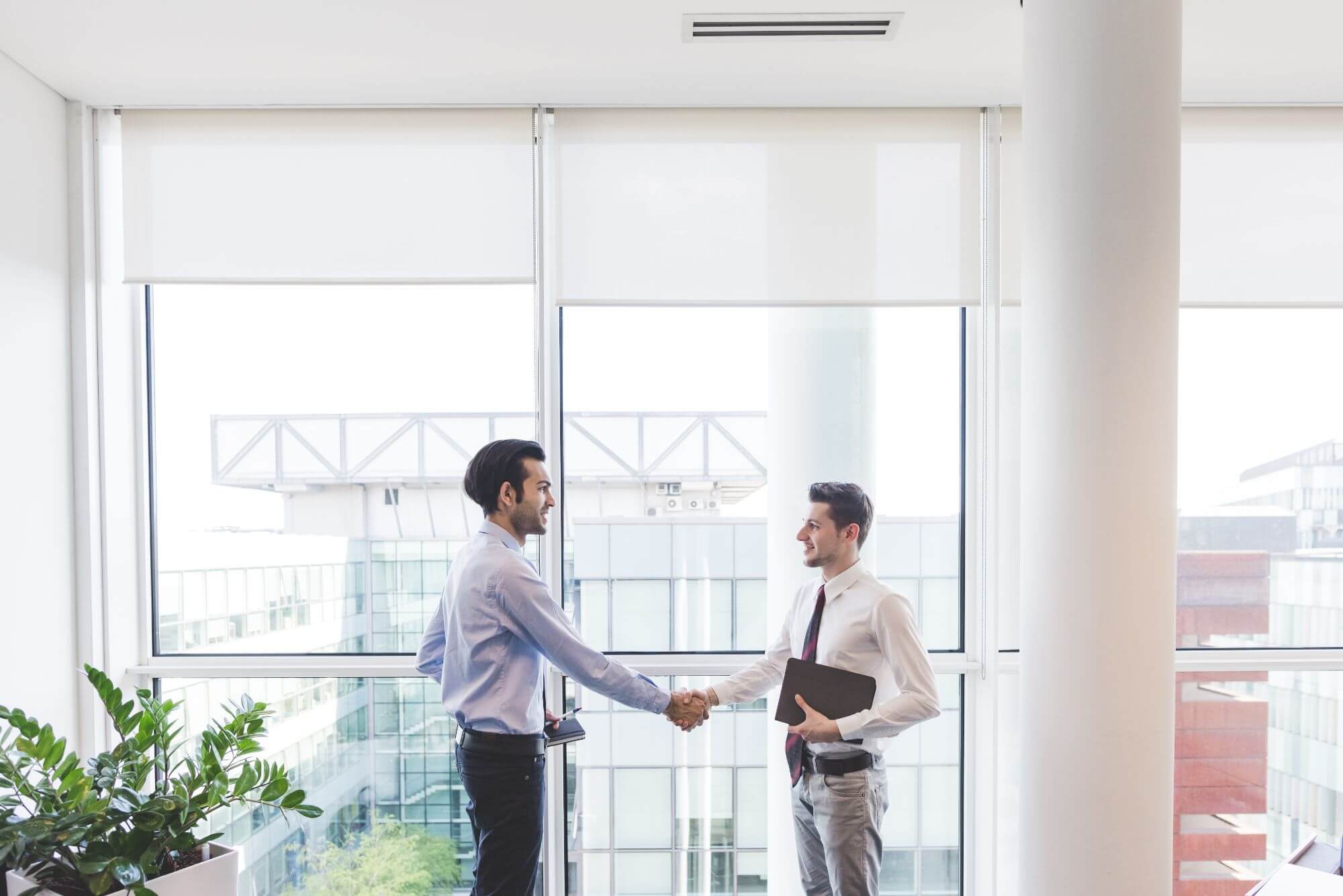 firma de consultanta in legislatia muncii, resurse umane, imigrari si infiintari firme constanta